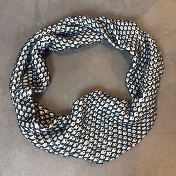 J. Crew Black White Honeycomb Knit Infinity Scarf Lambswool Cashmere - Picture 3 of 7